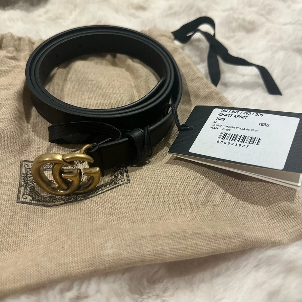 Gucci Black Leather Belt with Silver Buckle - Picture 1 of 11
